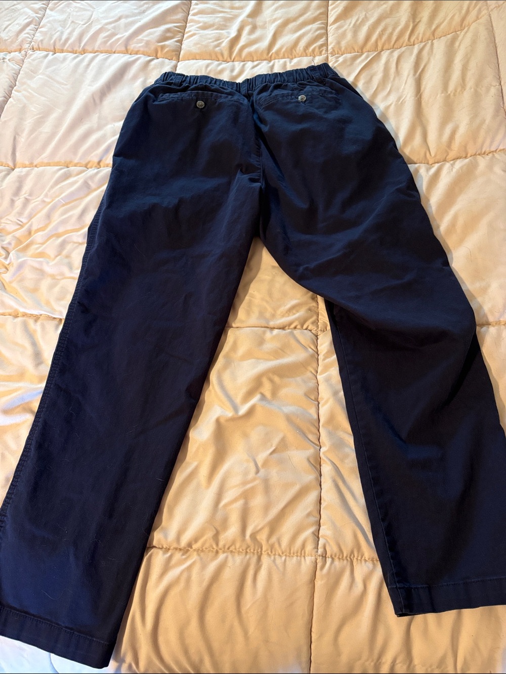 Old Navy Women’s Navy Elastic-Waist pants - Picture 3 of 3